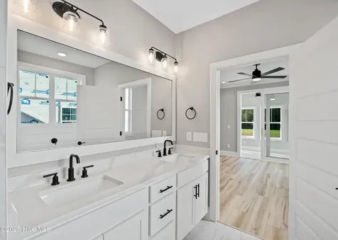 366 Summerhouse Drive Holly Ridge NC 28445