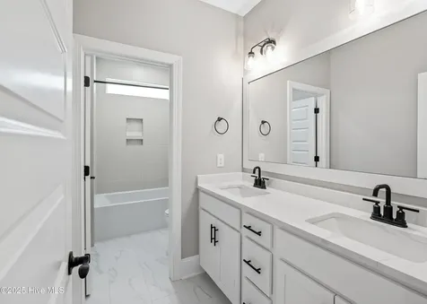 366 Summerhouse Drive Holly Ridge NC 28445