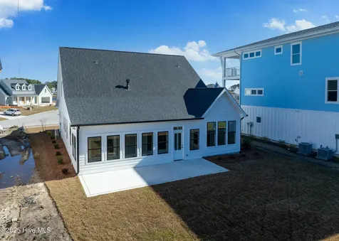 366 Summerhouse Drive Holly Ridge NC 28445