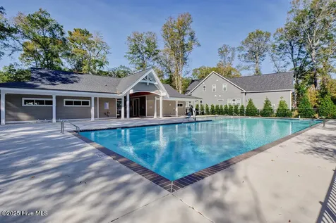 3623 White Cliffs Drive Castle Hayne NC 28429