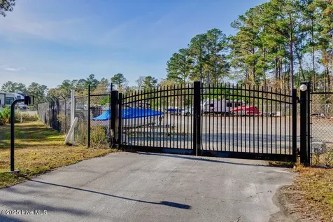 3623 White Cliffs Drive Castle Hayne NC 28429