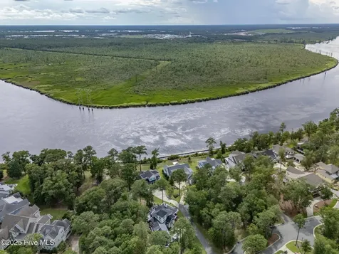 3623 White Cliffs Drive Castle Hayne NC 28429