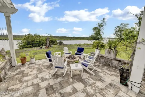 3623 White Cliffs Drive Castle Hayne NC 28429