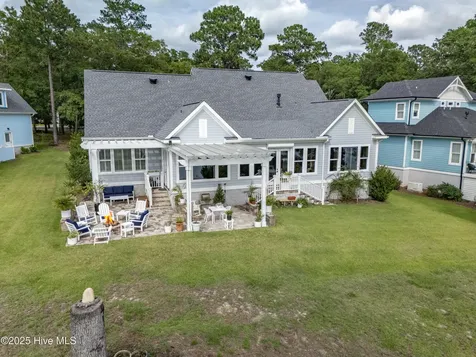 3623 White Cliffs Drive Castle Hayne NC 28429