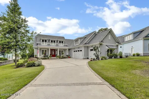 3623 White Cliffs Drive Castle Hayne NC 28429