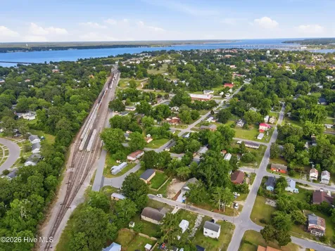 1107 Goldsboro Street New Bern NC 28560
