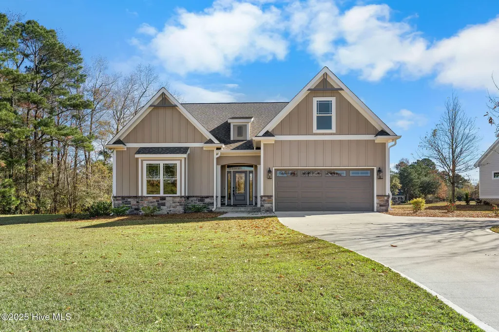 135 Sycamore Lakes Drive Wallace NC 28466