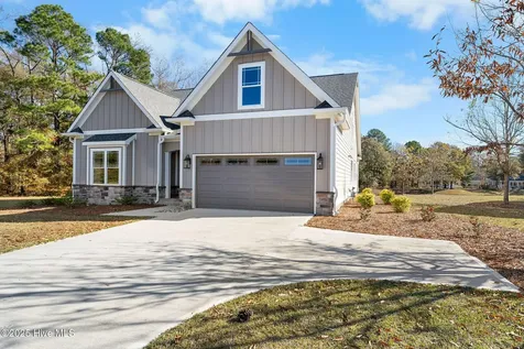 135 Sycamore Lakes Drive Wallace NC 28466