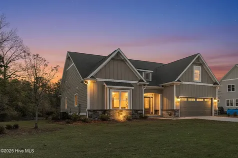 135 Sycamore Lakes Drive Wallace NC 28466