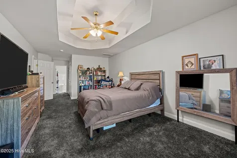 1207 Pelican Drive New Bern NC 28560