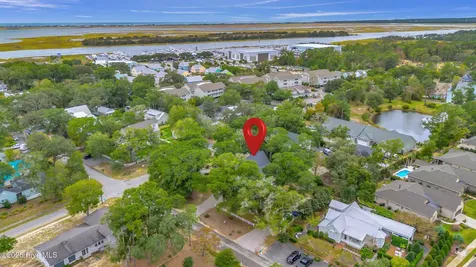 500 W St George Street Southport NC 28461