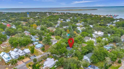 500 W St George Street Southport NC 28461