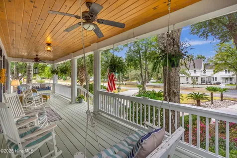 500 W St George Street Southport NC 28461