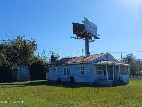 409 Plum Street New Bern NC 28560