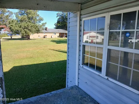 409 Plum Street New Bern NC 28560