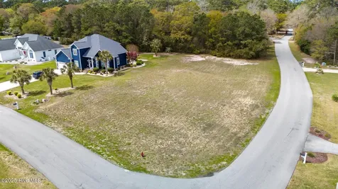 202 Royal Oaks Court Cedar Point NC 28584