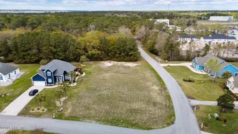 202 Royal Oaks Court Cedar Point NC 28584
