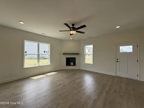 87 Sundrops Trail Dunn NC 28334