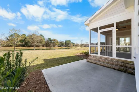141 Sycamore Lakes Drive Wallace NC 28466