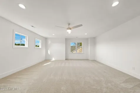 141 Sycamore Lakes Drive Wallace NC 28466