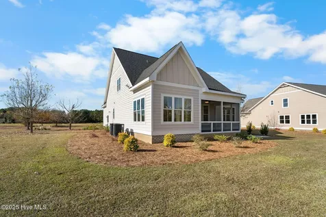 141 Sycamore Lakes Drive Wallace NC 28466