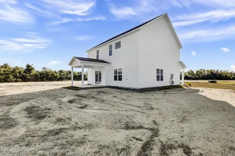 719 Puppy Drum Lane Maysville NC 28555