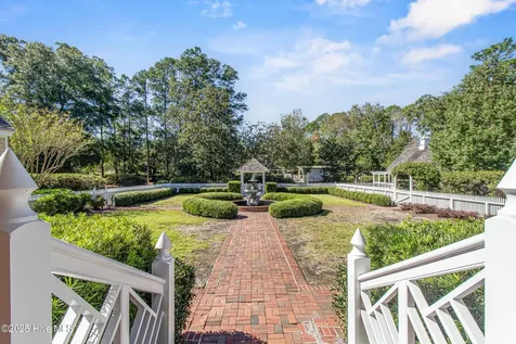 1946 S Live Oak Parkway Wilmington NC 28403