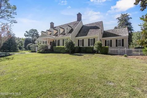 1946 S Live Oak Parkway Wilmington NC 28403