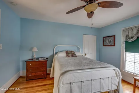 414 E 2nd Street Washington NC 27889