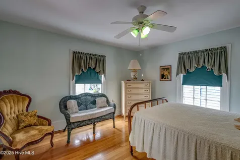 414 E 2nd Street Washington NC 27889