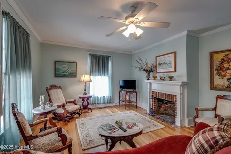414 E 2nd Street Washington NC 27889