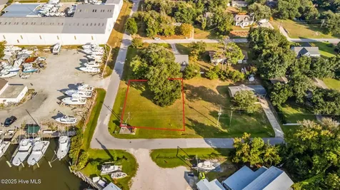 201 Pensacola Avenue Morehead City NC 28557