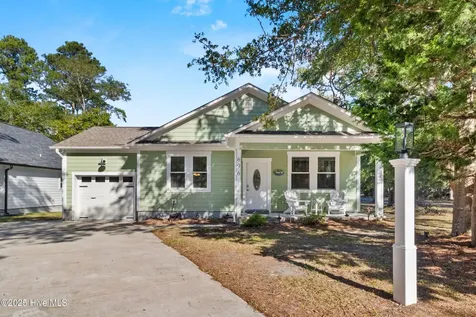 696 Folly Drive Bolivia NC 28422