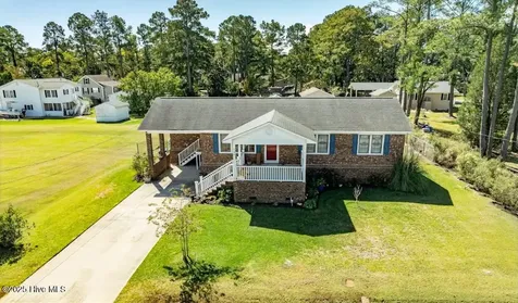746 Heber Street Belhaven NC 27810