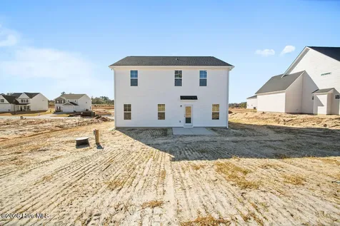 544 Ashley Heights Drive Aberdeen NC 28315