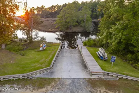 68 Wild Swan Lane Minnesott Beach NC 28510