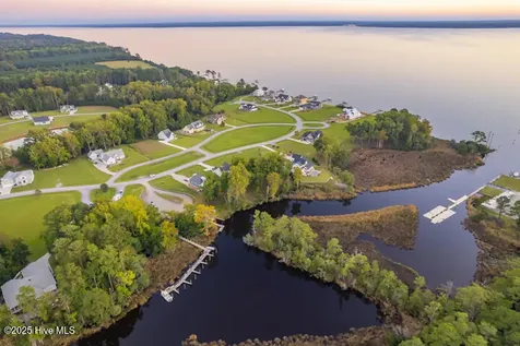 68 Wild Swan Lane Minnesott Beach NC 28510
