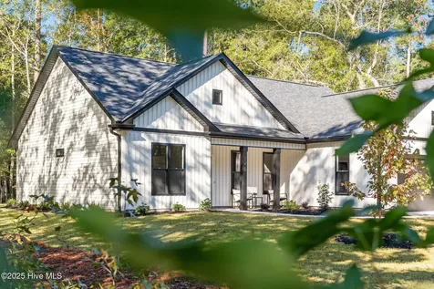 340 Persimmon Road Calabash NC 28467