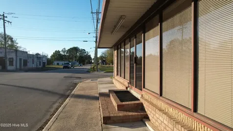 300 Maple Street N Ahoskie NC 27910