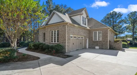 433 Crow Creek Drive NW Calabash NC 28467