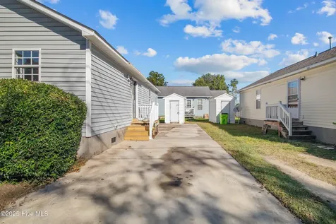 1216 Walt Bellamy Drive New Bern NC 28562