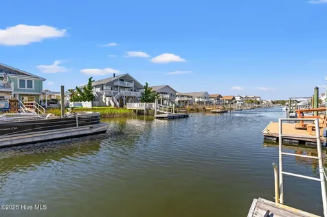 35 Monroe Street Ocean Isle Beach NC 28469
