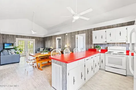 35 Monroe Street Ocean Isle Beach NC 28469