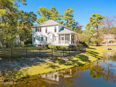 127 Clubhouse Drive SW Supply NC 28462