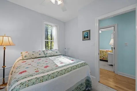 42 Lori Lane Oriental NC 28571