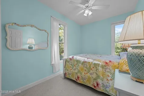 42 Lori Lane Oriental NC 28571