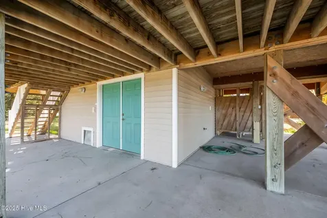 42 Lori Lane Oriental NC 28571