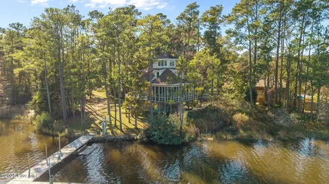 42 Lori Lane Oriental NC 28571