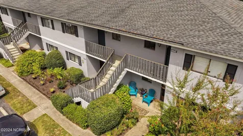 4443 Holly Tree Road Wilmington NC 28412