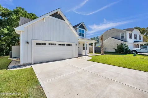1212 Kerr Lake Drive Leland NC 28451